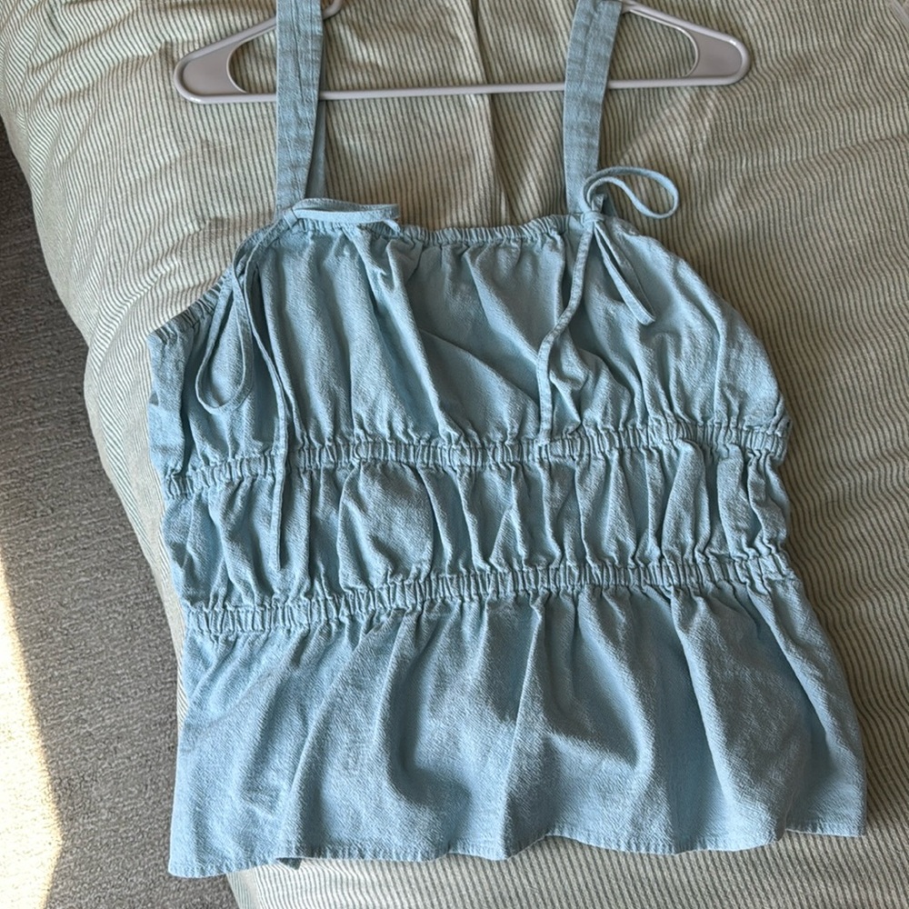 Cute cropped tank top